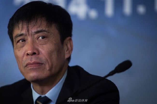 作为《西游记》中唯一一段爱情故事，电影《西游记女儿国》对经典的重释一直备受期待，力邀Henry动情改编家喻户晓的《女儿情》作为片尾曲，更是勾起无数人的情怀，全民回味唐僧与女儿国国王间朦胧而真挚的唯美情感